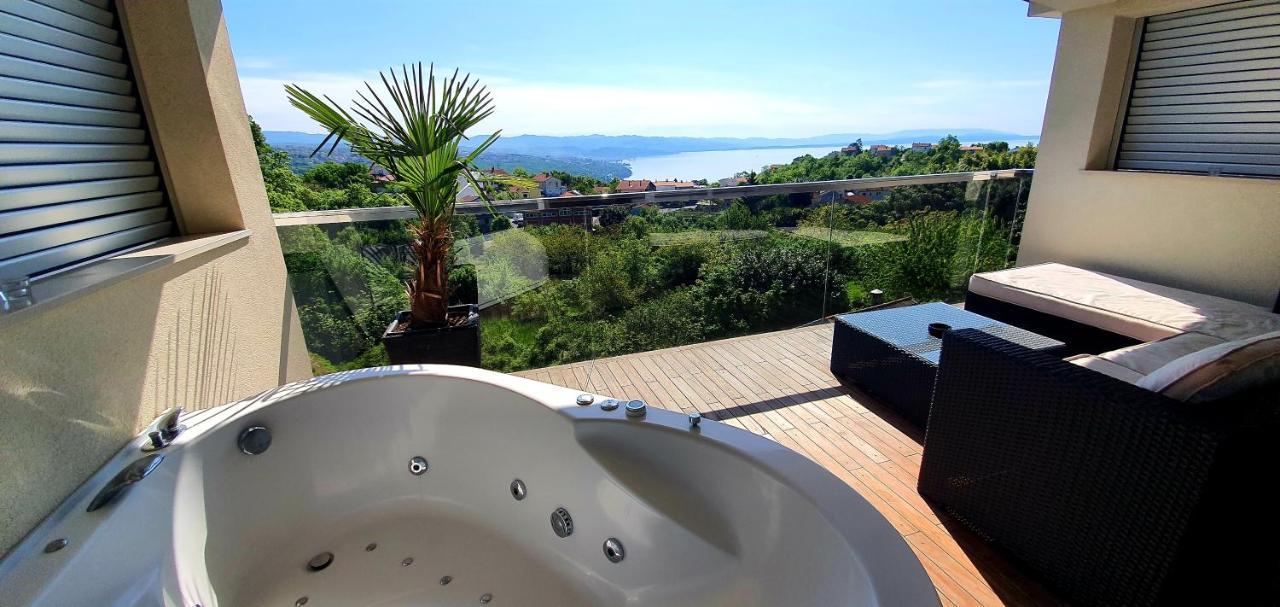 Jacuzzi Penthouse Apartment 마툴지 외부 사진