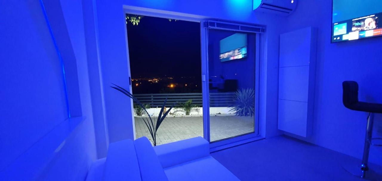 Jacuzzi Penthouse Apartment 마툴지 외부 사진