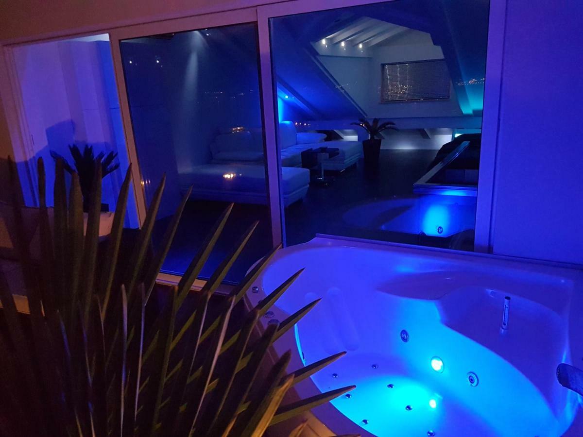 Jacuzzi Penthouse Apartment 마툴지 외부 사진